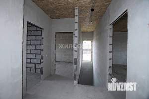 Дом 181м², 2-этажный, участок 6 сот.  