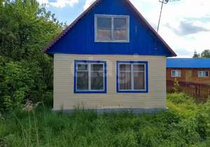 Дом 42м&sup2;, 2-этажный, участок 6 сот.  