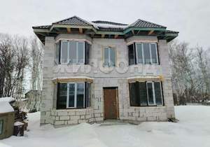 Дом 138м&sup2;, 2-этажный, участок 4 сот.  