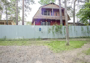 Дом 99м&sup2;, 2-этажный, участок 4 сот.  