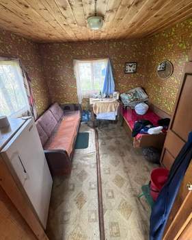 Дом 20м², 2-этажный, участок 3 сот.  