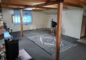 Дом 70м&sup2;, 2-этажный, участок 6 сот.  