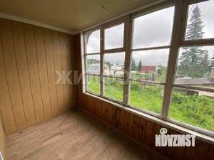 Дом 40м&sup2;, 2-этажный, участок 4 сот.  