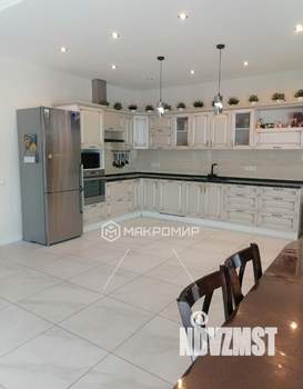 Коттедж 320м², 2-этажный, участок 575 сот.  