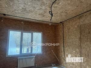 Дом 200м&sup2;, 2-этажный, участок 4 сот.  