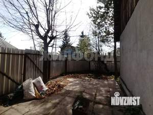 Дом 40м&sup2;, 2-этажный, участок 4 сот.  