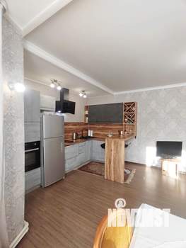 Коттедж 179м&sup2;, 2-этажный, участок 7 сот.  