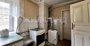 Дом 60м², 2-этажный, участок 6 сот.  