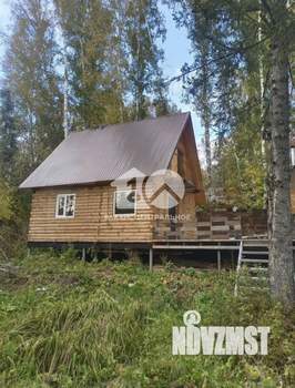 Дом 50м², 2-этажный, участок 6 сот.  