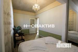 Дом 182м², 2-этажный, участок 5 сот.  