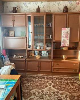 Дача 1400м², 2-этажный, участок 8 сот.  