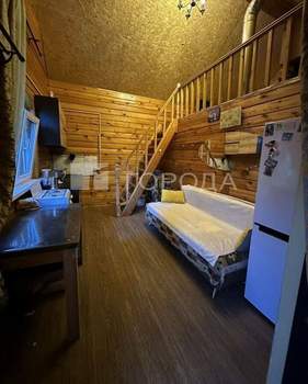 Дом 24м&sup2;, 2-этажный, участок 7 сот.  