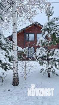 Коттедж 230м², 2-этажный, участок 6 сот.  