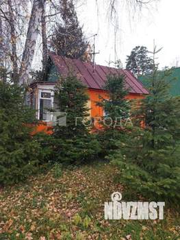 Дом 15м&sup2;, 1-этажный, участок 8 сот.  