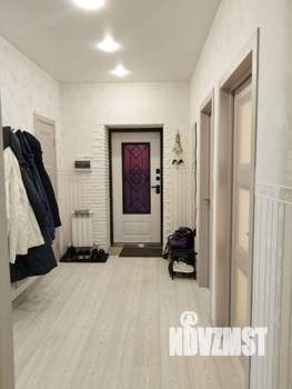 Коттедж 206м², 3-этажный, участок 5 сот.  