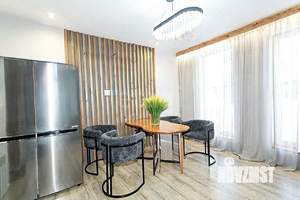 Дом 121м&sup2;, 2-этажный, участок 3 сот.  