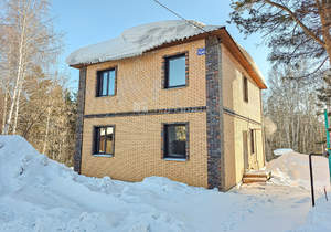 Дом 206м&sup2;, 3-этажный, участок 7 сот.  