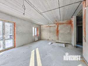 Дом 206м&sup2;, 3-этажный, участок 7 сот.  