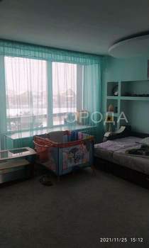 Дом 415м&sup2;, 3-этажный, участок 6 сот.  