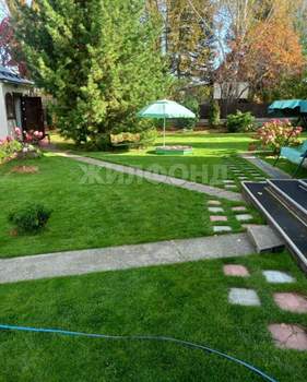 Дом 150м&sup2;, 2-этажный, участок 11 сот.  