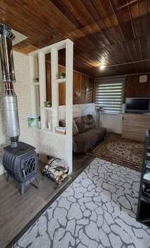 Дом 45м&sup2;, 2-этажный, участок 5 сот.  