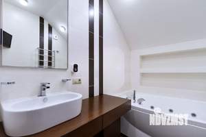 Таунхаус 307м&sup2;, 4-этажный, участок 1 сот.  