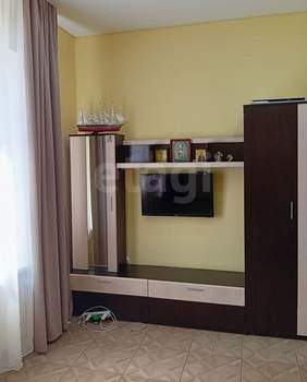 Дом 188м&sup2;, 2-этажный, участок 8 сот.  