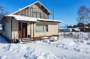 Дом 108м&sup2;, 2-этажный, участок 6 сот.  