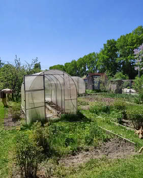 Дом 30м&sup2;, 2-этажный, участок 6 сот.  