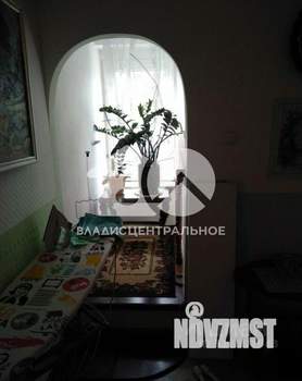 Дом 180м², 2-этажный, участок 10 сот.  