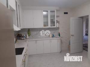 Дом 315м&sup2;, 2-этажный, участок 7 сот.  