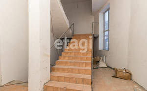 Дом 985м&sup2;, 3-этажный, участок 7 сот.  