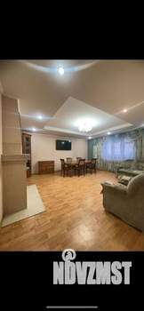 Коттедж 330м², 2-этажный, участок 9 сот.  