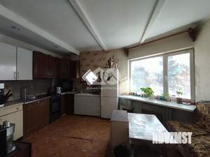 Дом 249м&sup2;, 2-этажный, участок 6 сот.  