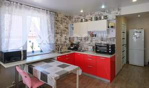 Дом 310м&sup2;, 2-этажный, участок 6 сот.  