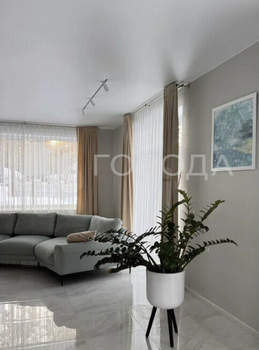 Дом 420м&sup2;, 2-этажный, участок 15 сот.  