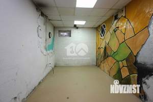 Дом 200м&sup2;, 3-этажный, участок 4 сот.  