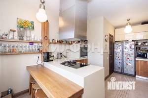 Дом 276м², 2-этажный, участок 5 сот.  