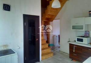 Дом 69м&sup2;, 2-этажный, участок 6 сот.  