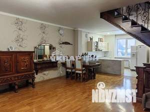 Таунхаус 175м&sup2;, 2-этажный, участок 3 сот.  