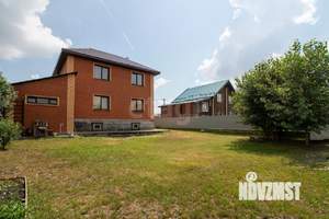 Дом 189м², 3-этажный, участок 6 сот.  