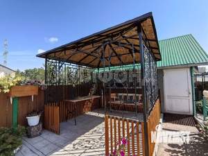 Дом 90м&sup2;, 2-этажный, участок 5 сот.  