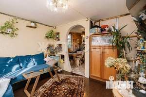 Дом 70м², 2-этажный, участок 6 сот.  
