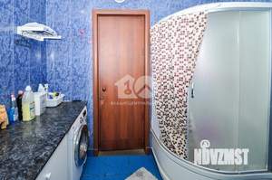 Дом 270м&sup2;, 3-этажный, участок 10 сот.  