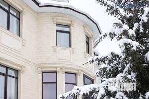 Коттедж 599м², 3-этажный, участок 14 сот.  