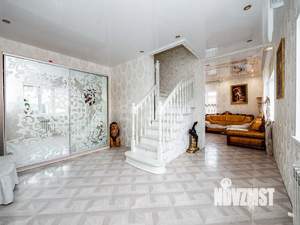 Дом 224м², 3-этажный, участок 3 сот.  