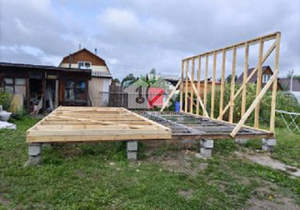 Дом 72м&sup2;, 2-этажный, участок 6 сот.  