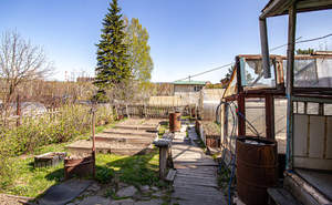 Дом 30м&sup2;, 2-этажный, участок 4 сот.  