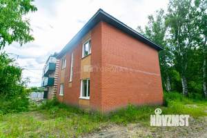 Дом 180м², 2-этажный, участок 5 сот.  
