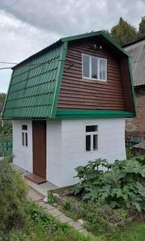 Дом 18м&sup2;, 2-этажный, участок 3 сот.  